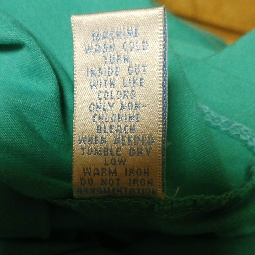 Erika Taylor Intimates Green Embroidered Short Sleeve Nightgown. - Picture 7 of 7